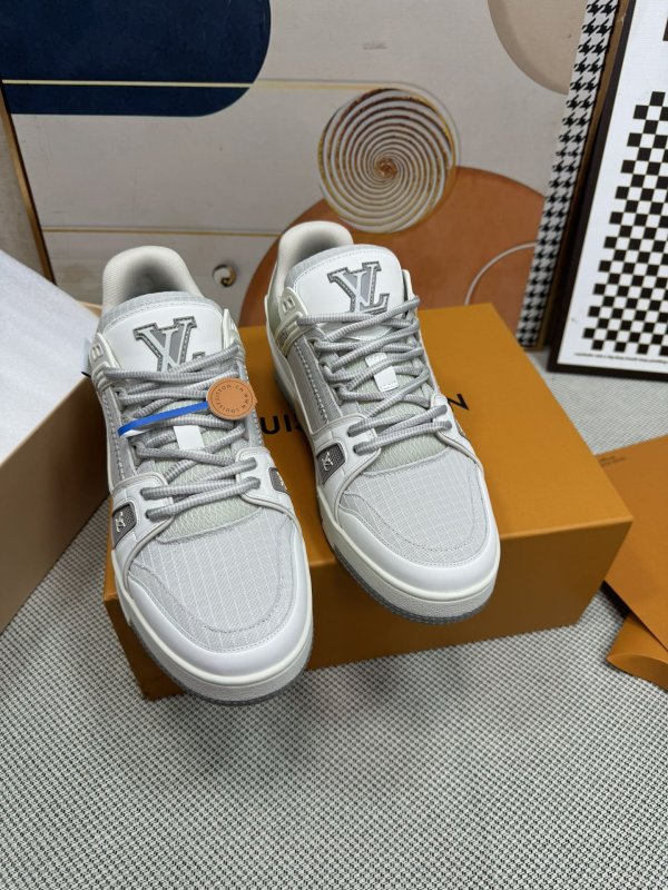 Кроссовки LV Trainer