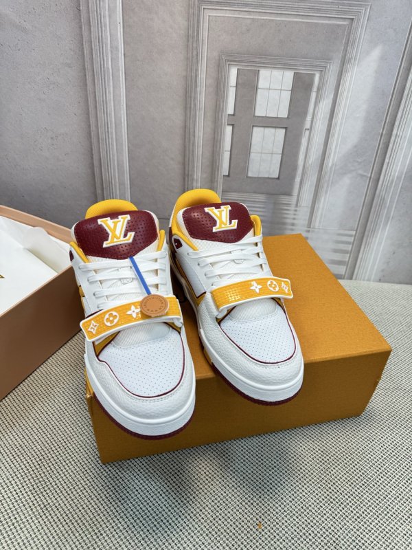 Кроссовки LV Trainer