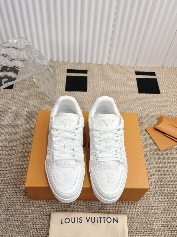 Кроссовки LV Trainer