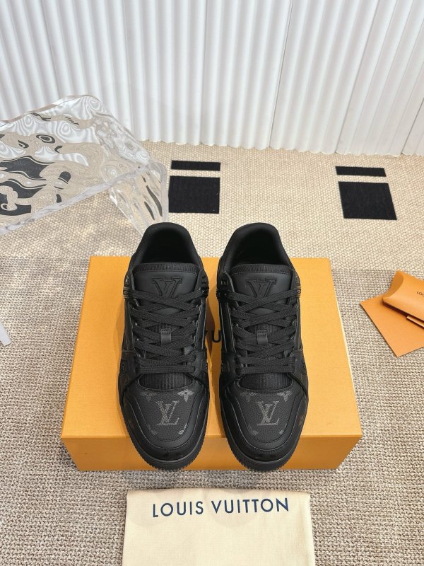 Кроссовки LV Trainer