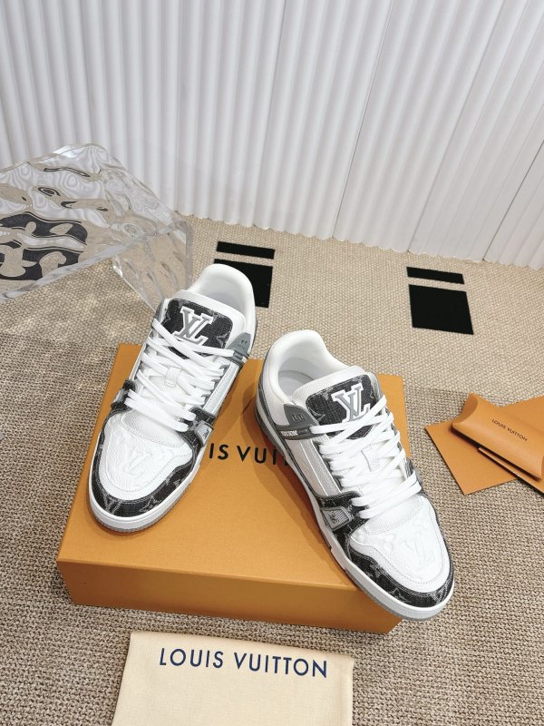 Кроссовки LV Trainer