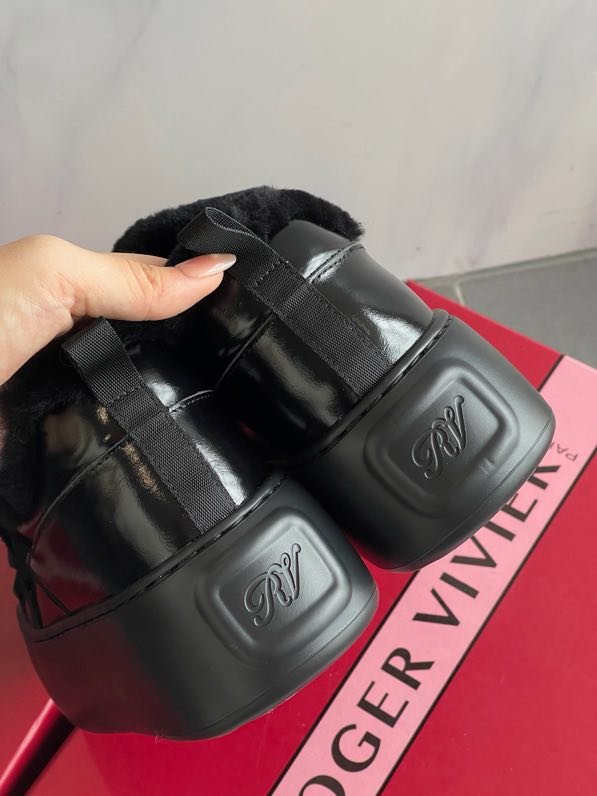 Кроссовки меховые фото 6