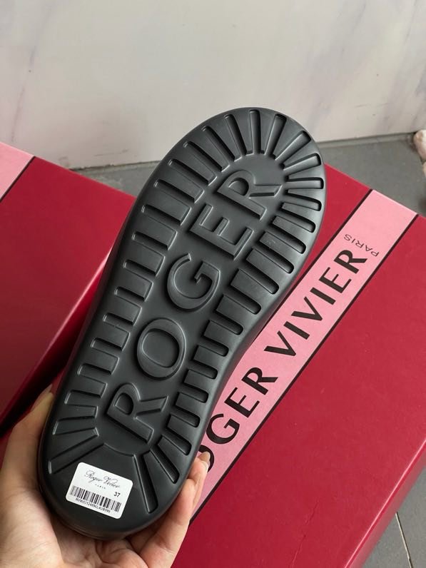 Кроссовки меховые фото 8