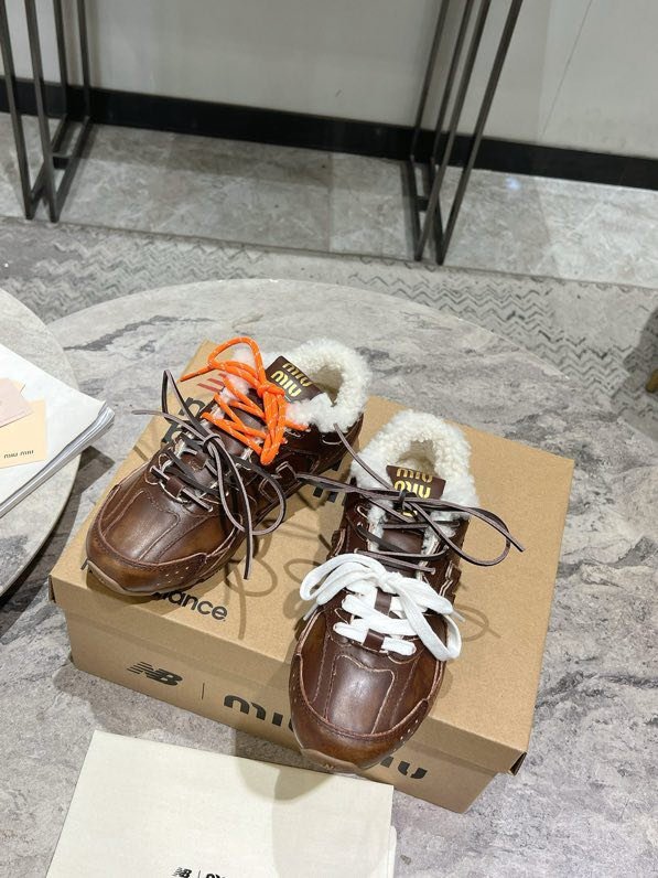Кроссовки Miu Miu x New Balance на меху