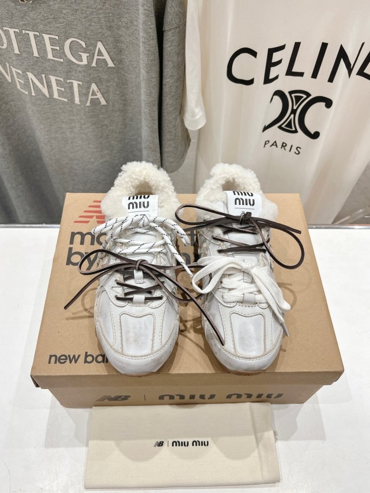 Кроссовки Miu Miu x New Balance на меху