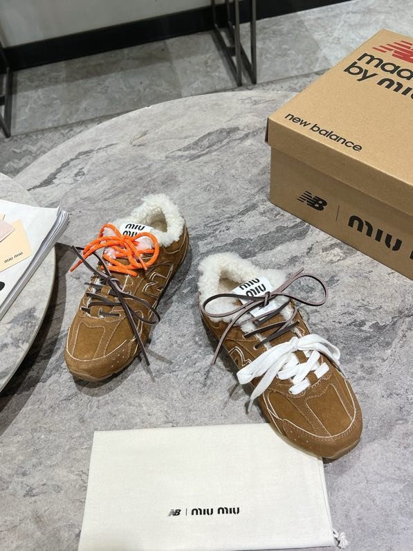 Кроссовки Miu Miu x New Balance на меху фото 2