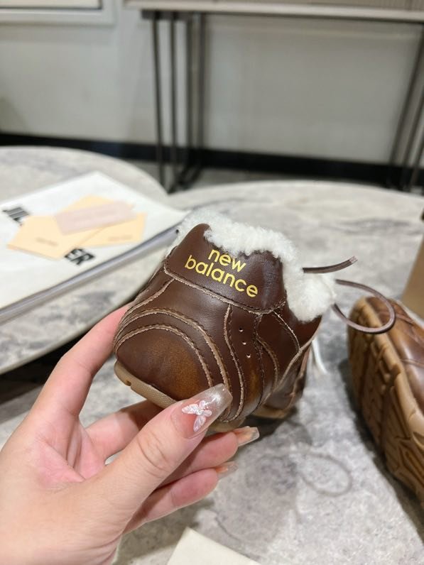 Кроссовки Miu Miu x New Balance на меху фото 2