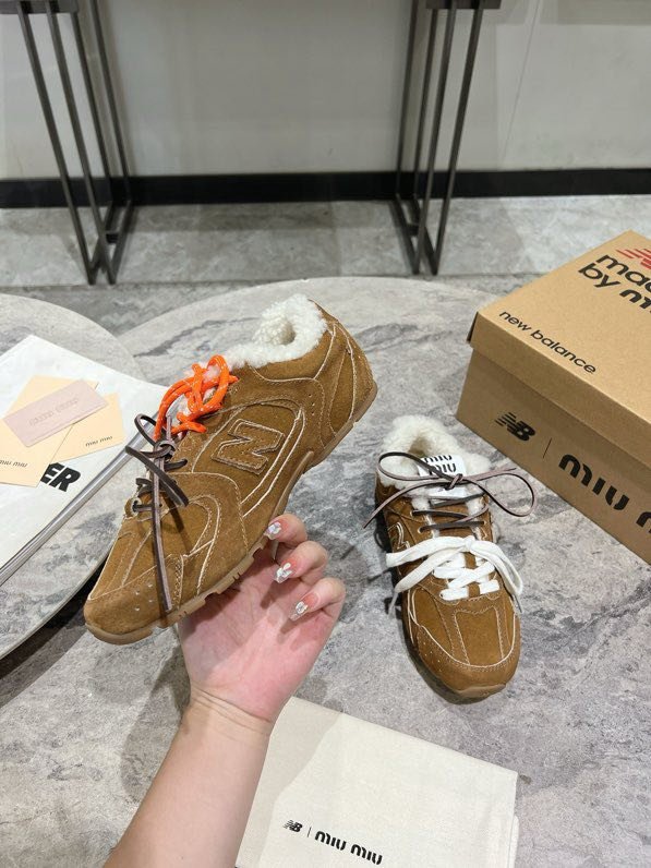 Кроссовки Miu Miu x New Balance на меху фото 3