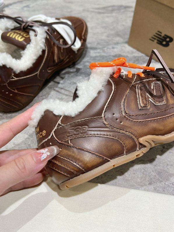 Кроссовки Miu Miu x New Balance на меху фото 5