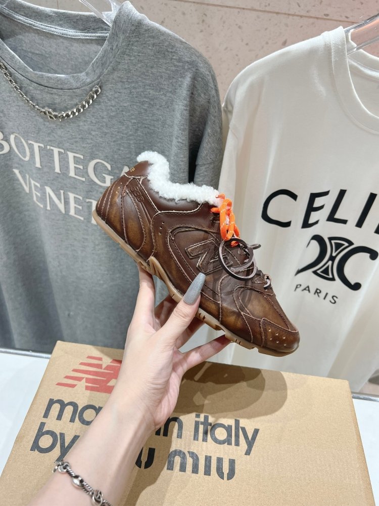 Кроссовки Miu Miu x New Balance на меху фото 5