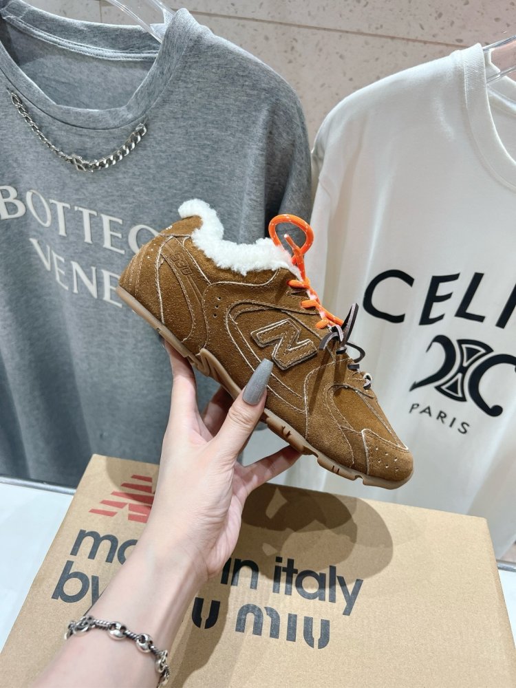 Кроссовки Miu Miu x New Balance на меху фото 5