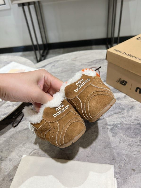 Кроссовки Miu Miu x New Balance на меху фото 7