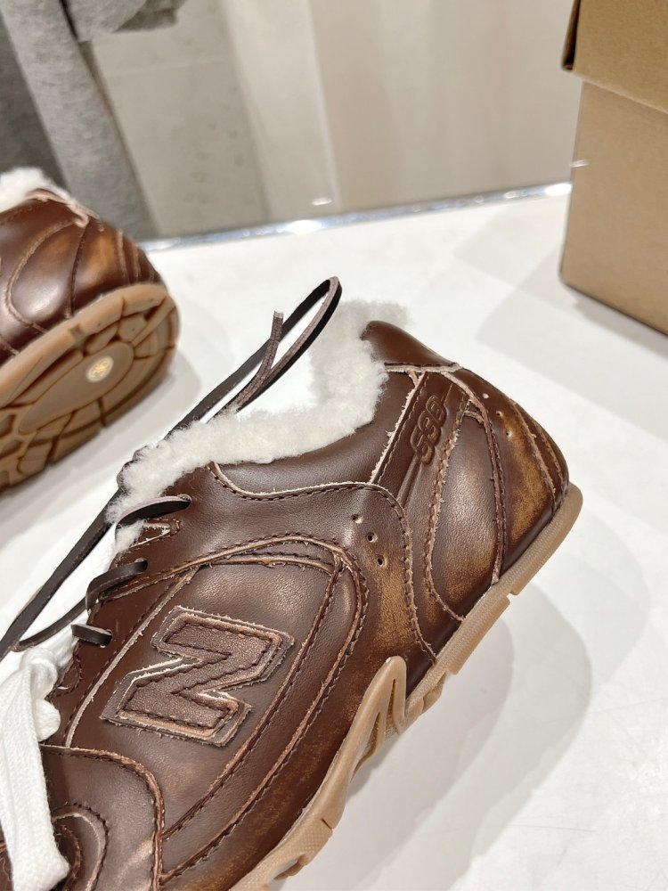 Кроссовки Miu Miu x New Balance на меху фото 7