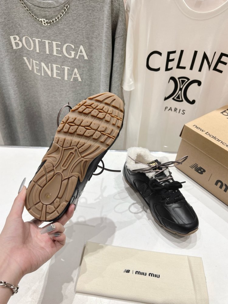 Кроссовки Miu Miu x New Balance на меху фото 8