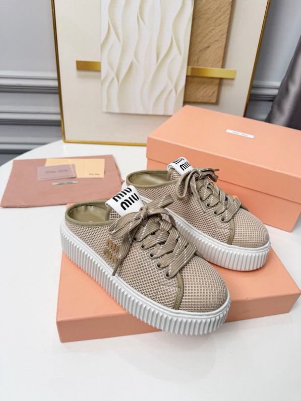 Sneakers мюли on high platform