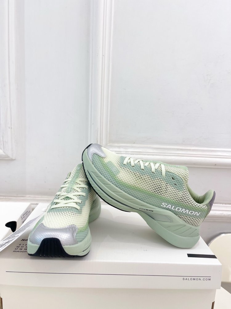 Sneakers MM6 x Salomon фото 5