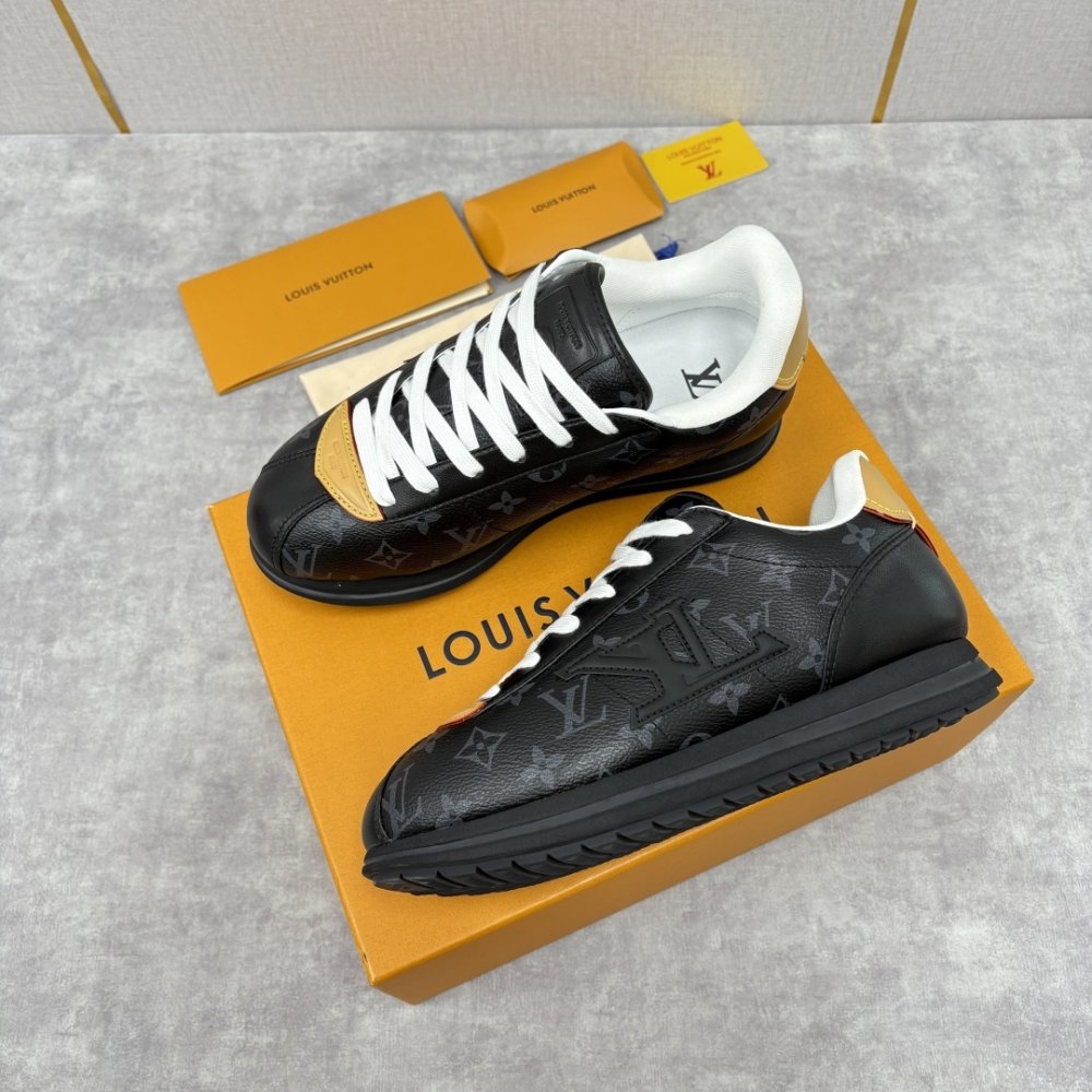 Кроссовки мужские BUTTERSOFT фото 2