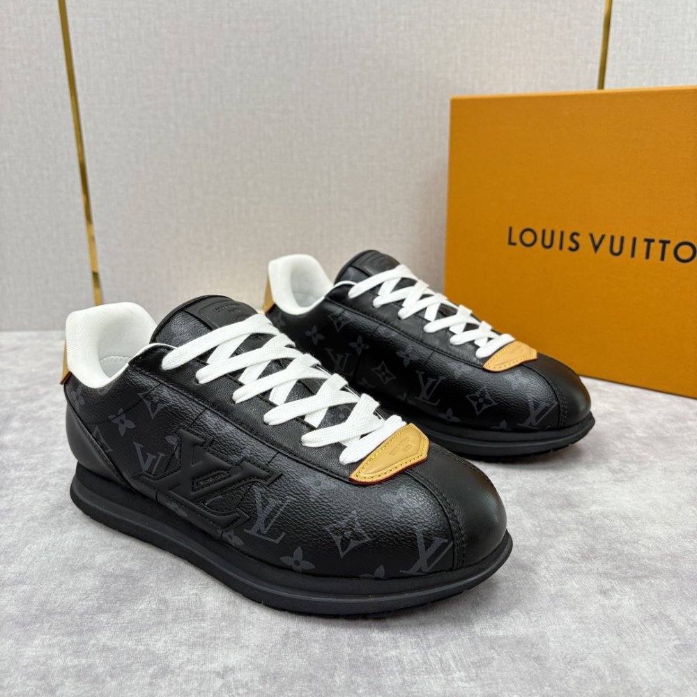 Кроссовки мужские BUTTERSOFT фото 3