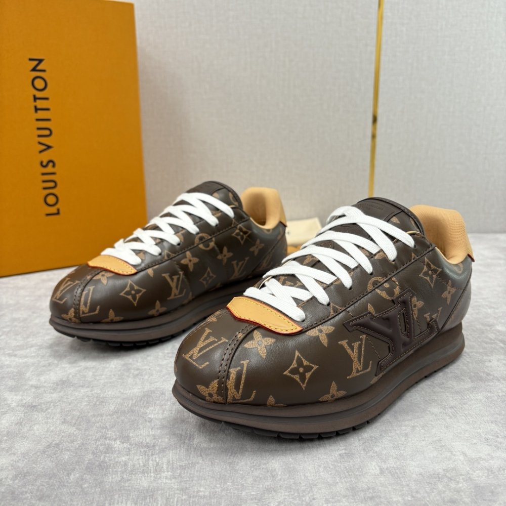 Кроссовки мужские BUTTERSOFT фото 4