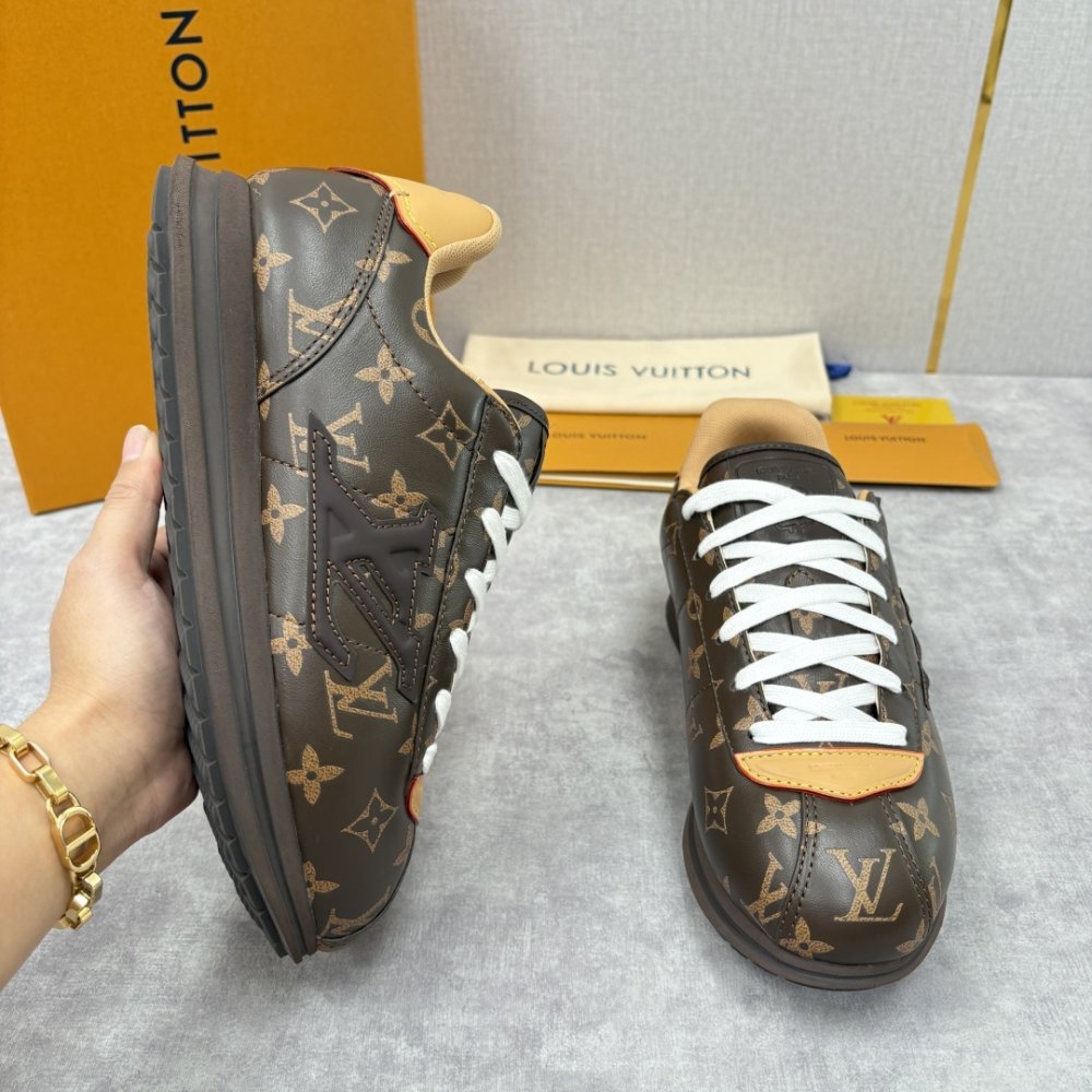 Кроссовки мужские BUTTERSOFT фото 6