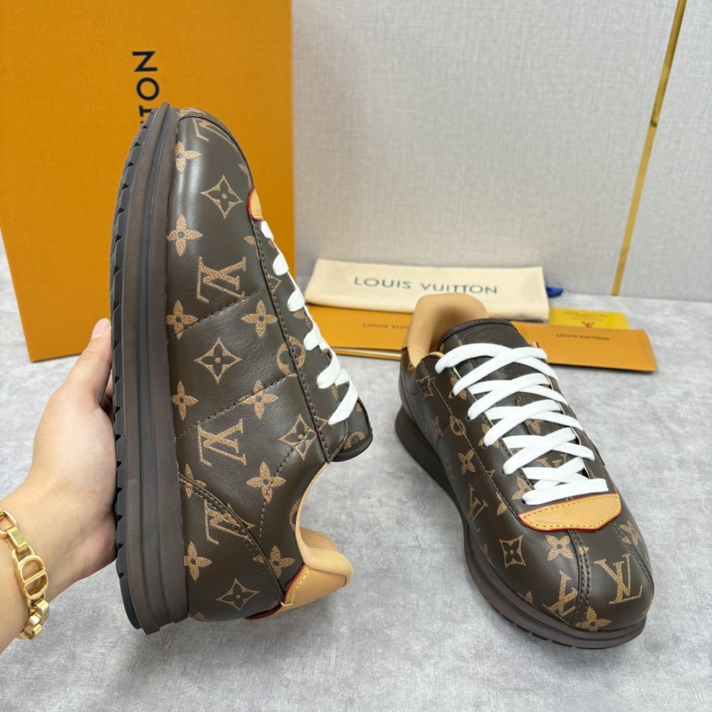 Кроссовки мужские BUTTERSOFT фото 8