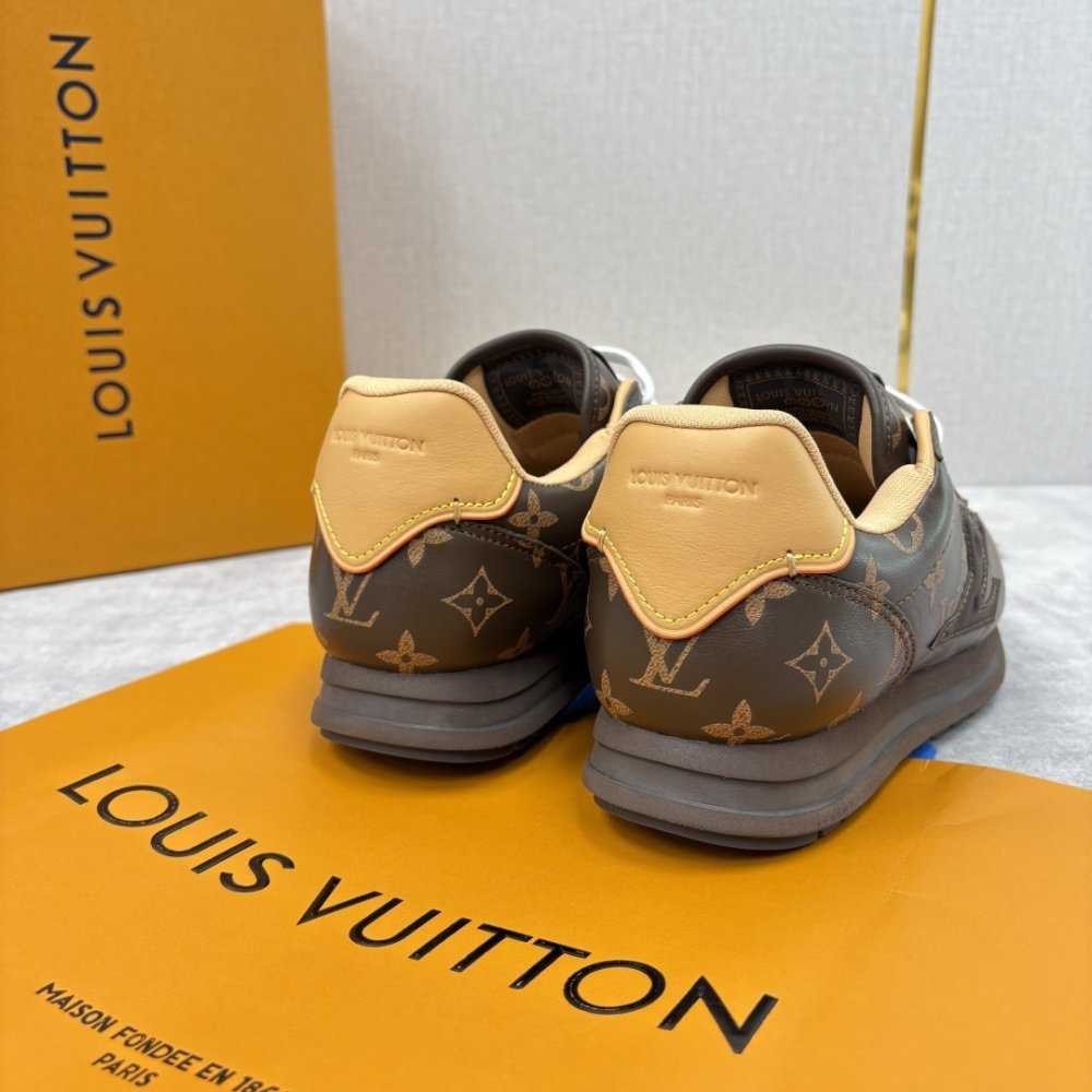 Кроссовки мужские BUTTERSOFT фото 9