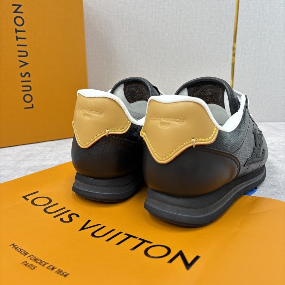 Кроссовки мужские BUTTERSOFT фото 9