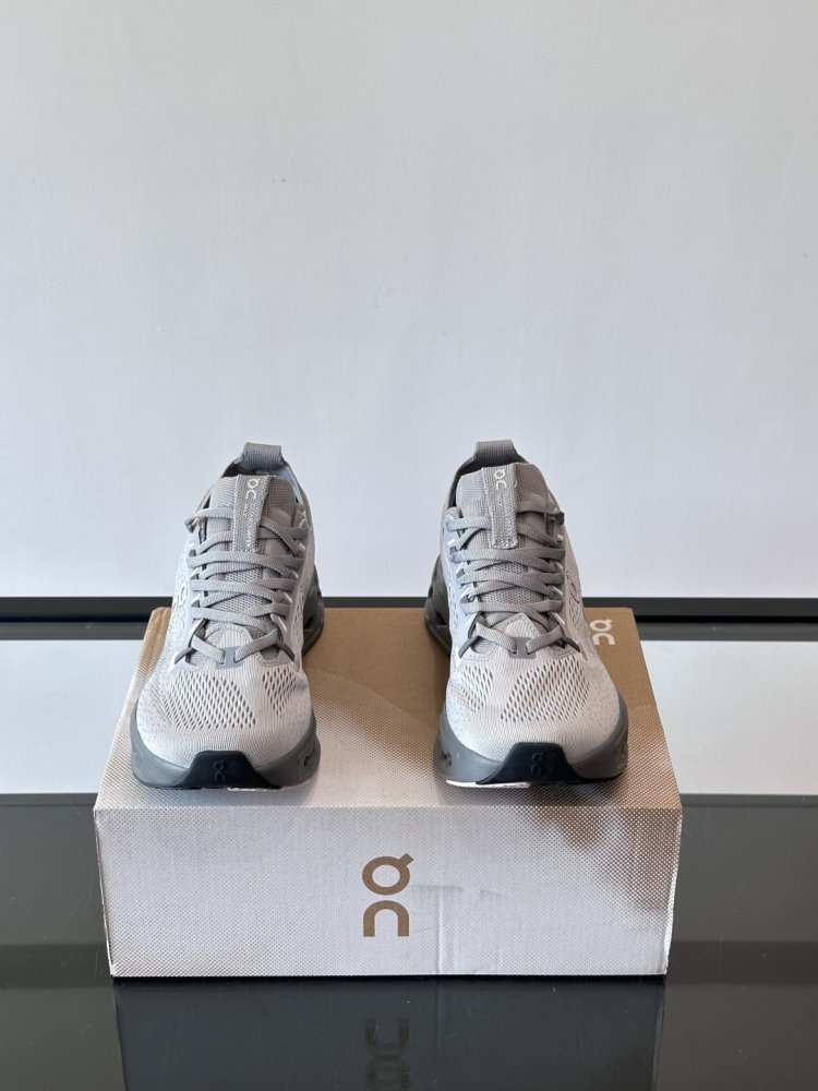 Кроссовки мужские Cloudsurfer Max фото 2