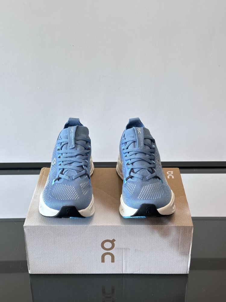 Кроссовки мужские Cloudsurfer Max фото 2