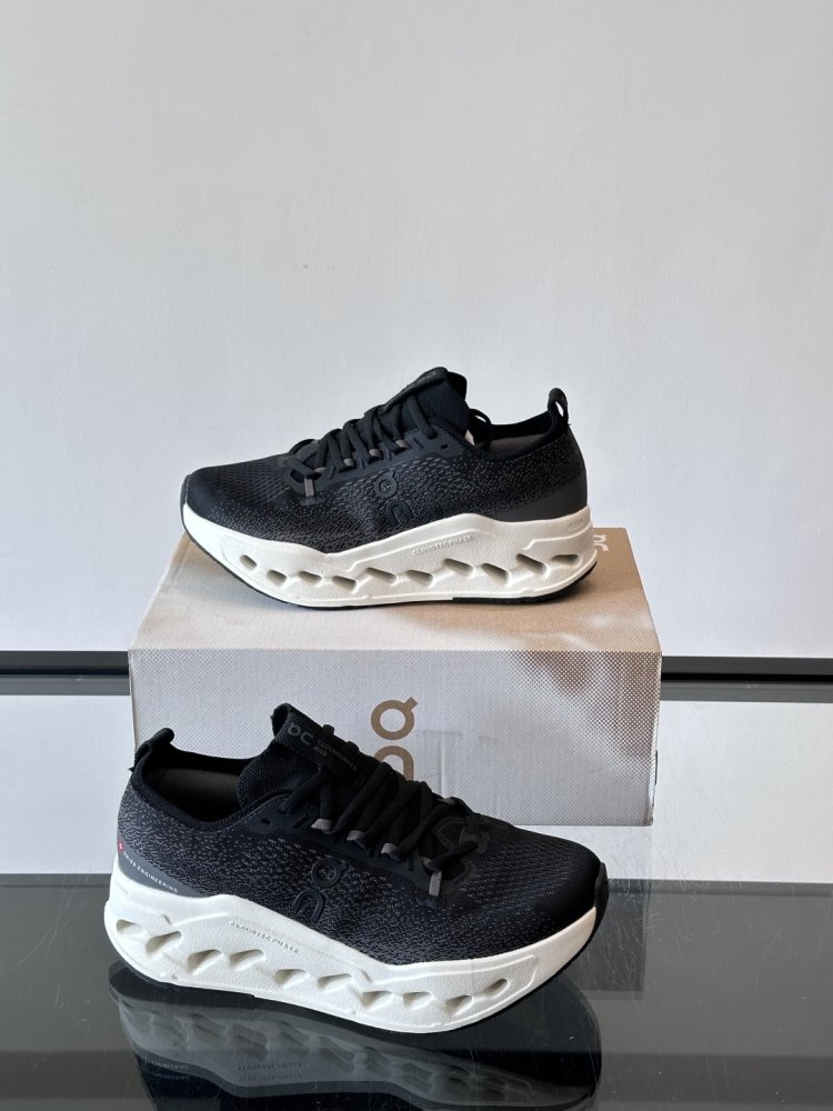 Кроссовки мужские Cloudsurfer Max фото 4