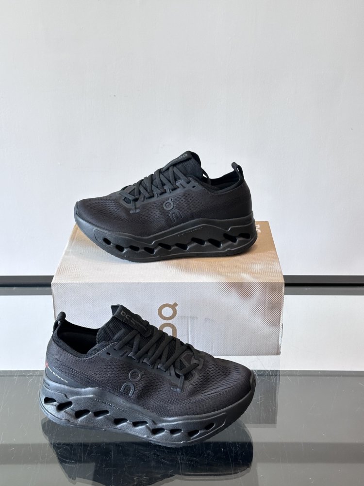 Кроссовки мужские Cloudsurfer Max фото 4