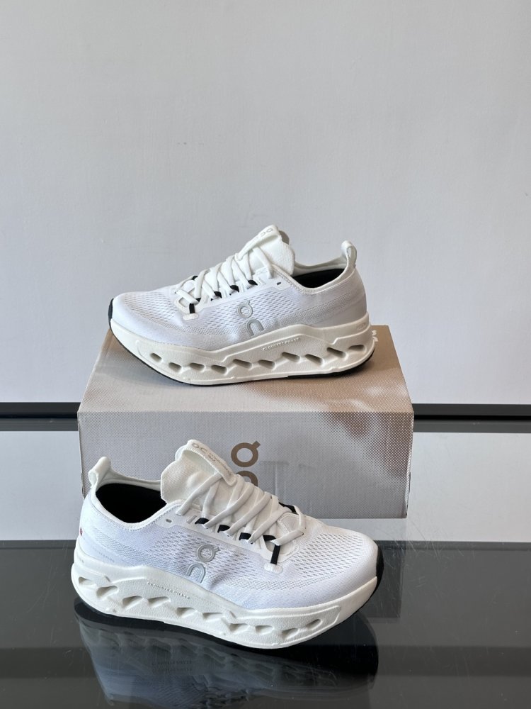 Кроссовки мужские Cloudsurfer Max фото 4