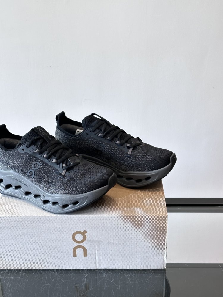 Кроссовки мужские Cloudsurfer Max фото 7