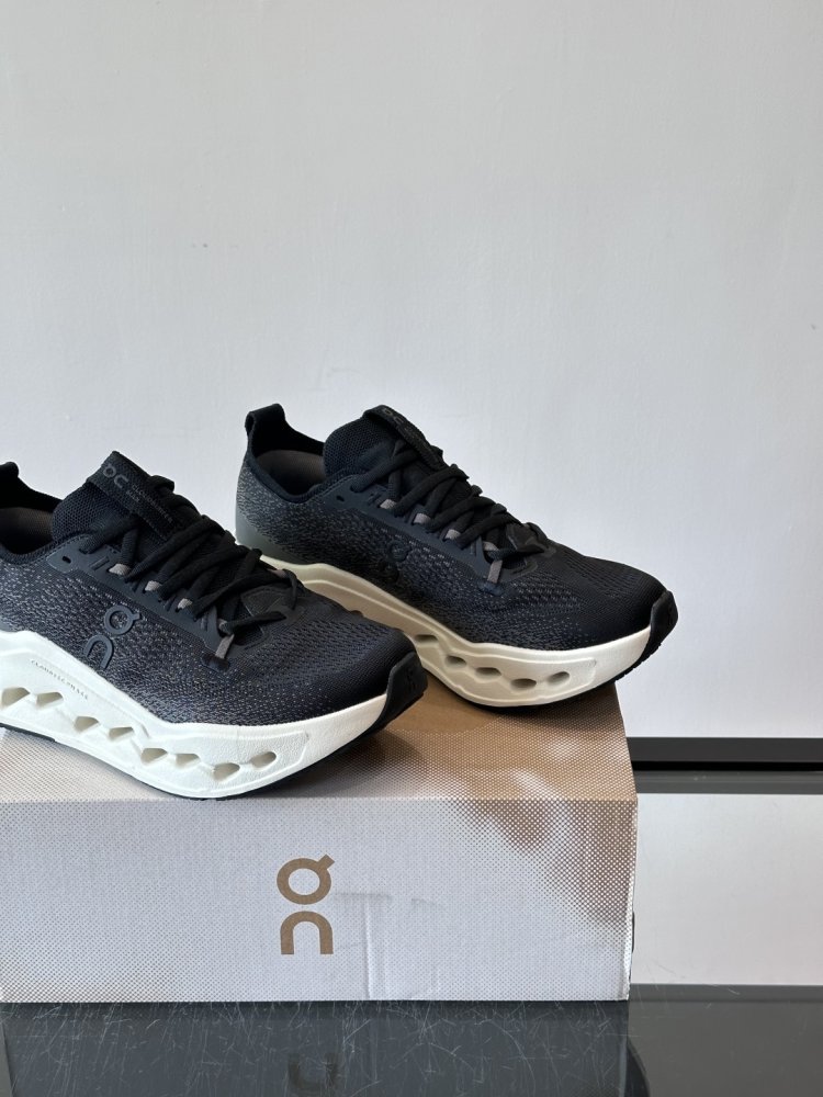 Кроссовки мужские Cloudsurfer Max фото 7