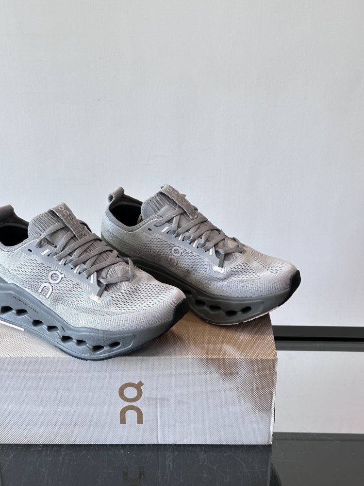 Кроссовки мужские Cloudsurfer Max фото 7