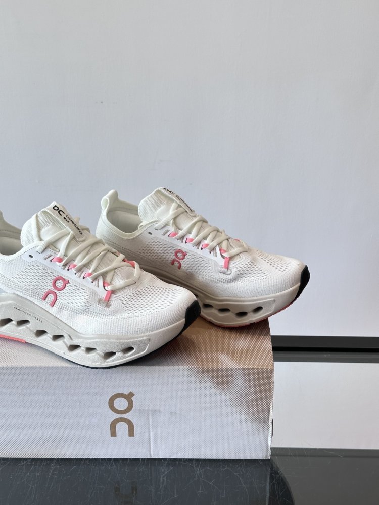 Кроссовки мужские Cloudsurfer Max фото 7