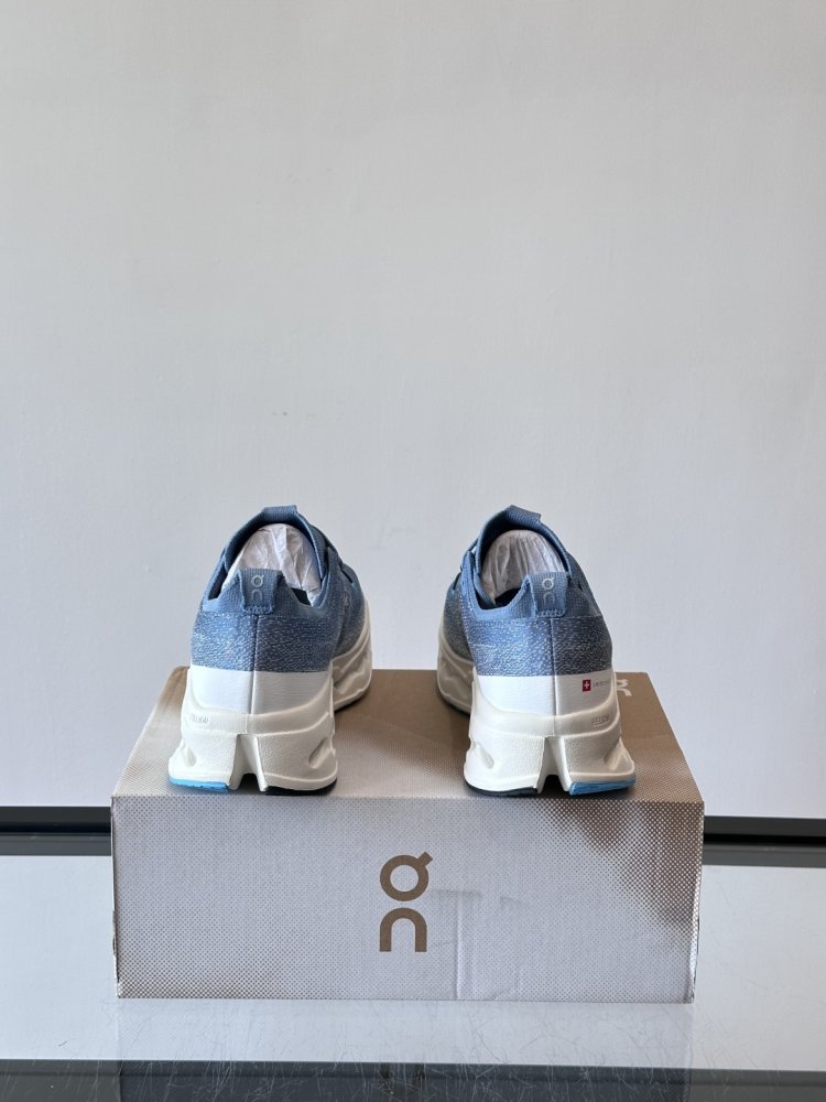 Кроссовки мужские Cloudsurfer Max фото 8