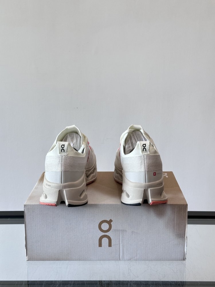 Кроссовки мужские Cloudsurfer Max фото 8