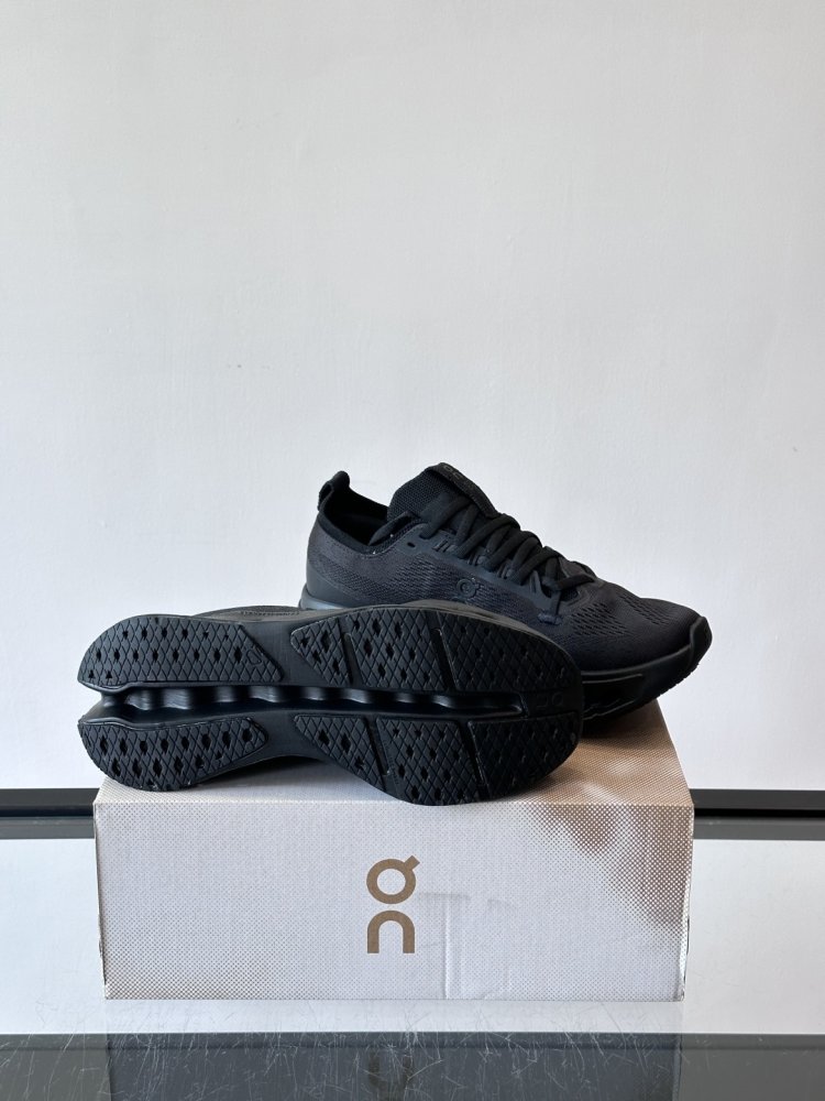 Кроссовки мужские Cloudsurfer Max фото 9