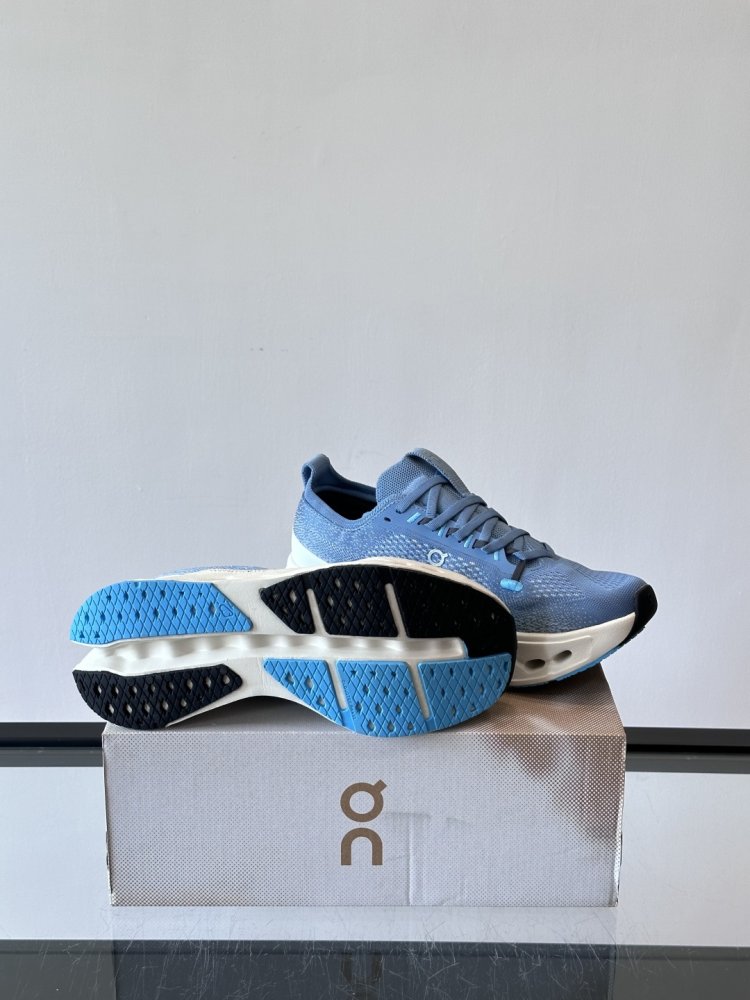 Кроссовки мужские Cloudsurfer Max фото 9