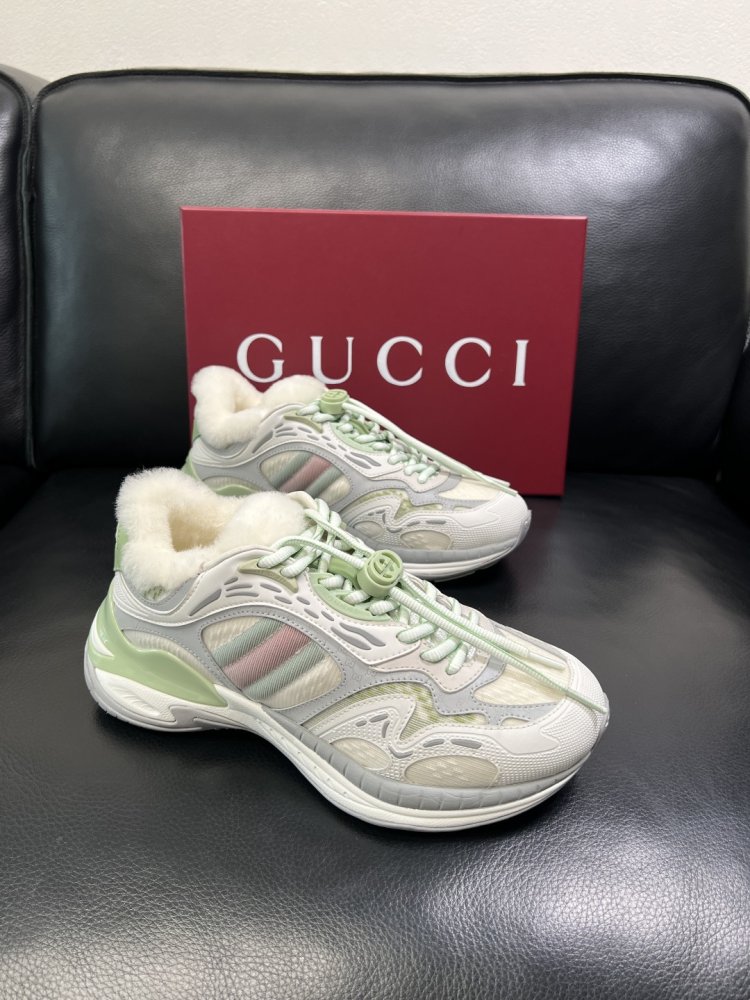 Кроссовки мужские на меху зимние