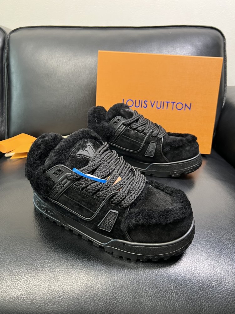 Кроссовки мужские на меху зимние