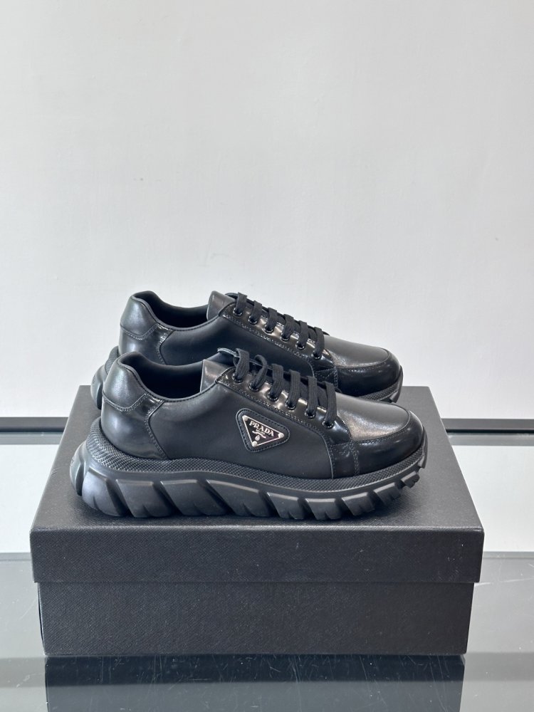 Sneakers men's Prada Downtown Bold