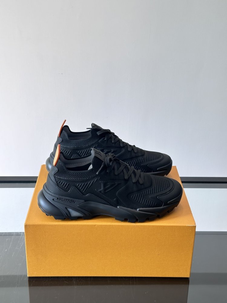 Кроссовки мужские Run Away