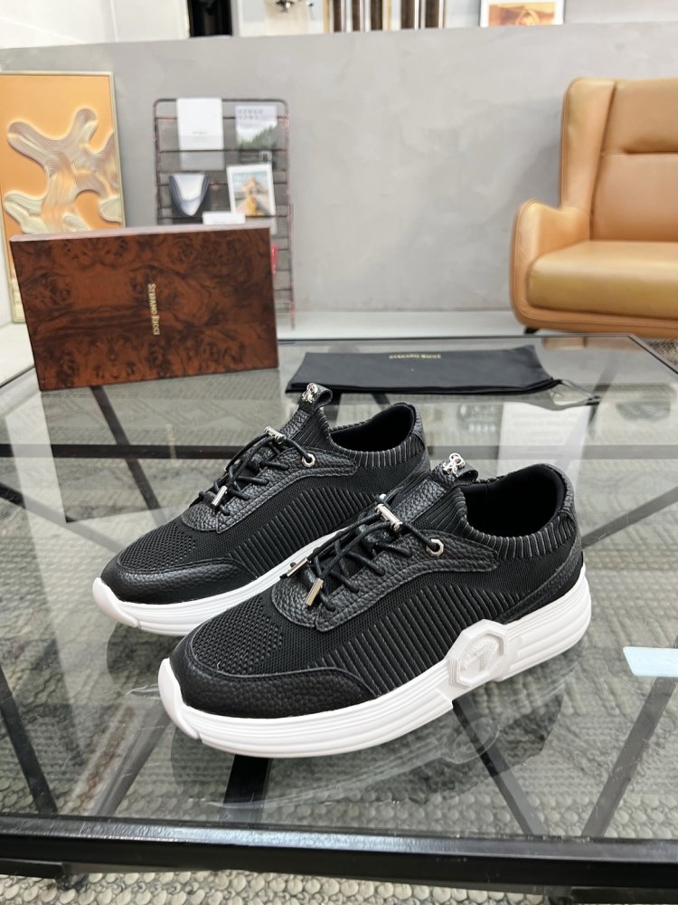 Кроссовки мужские