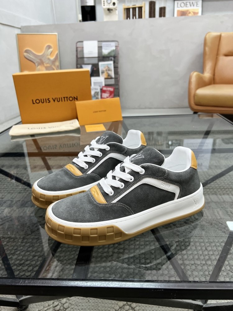 Кроссовки мужские