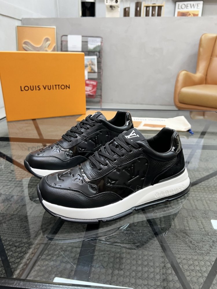 Кроссовки мужские