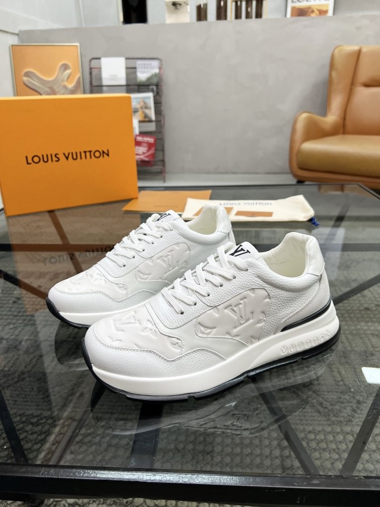 Кроссовки мужские