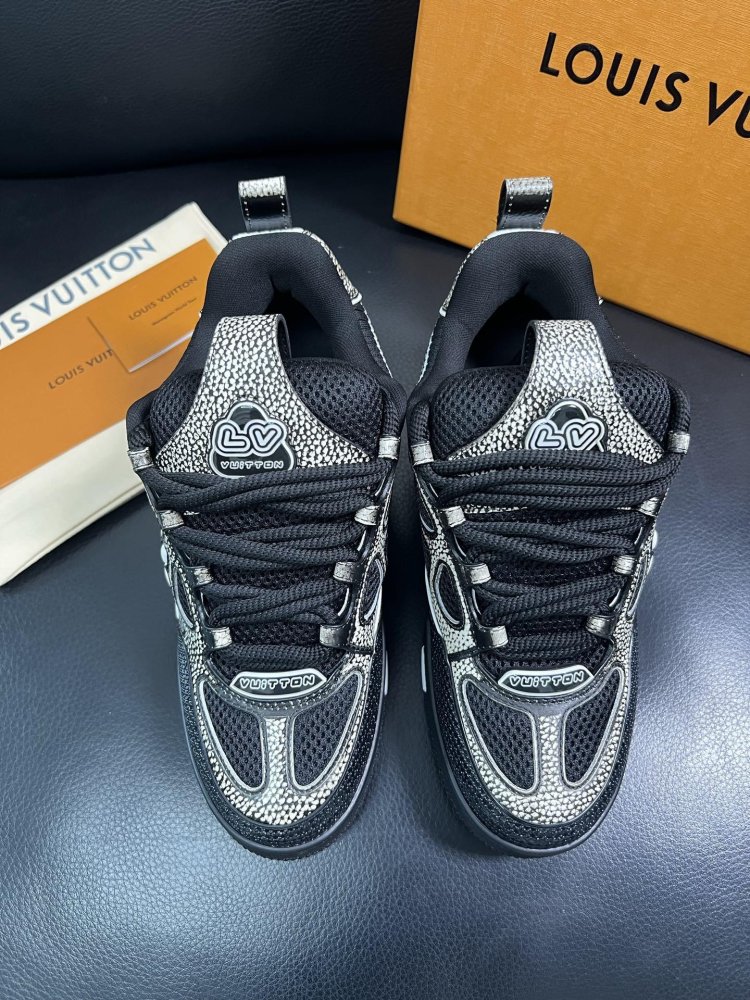 Кроссовки мужские