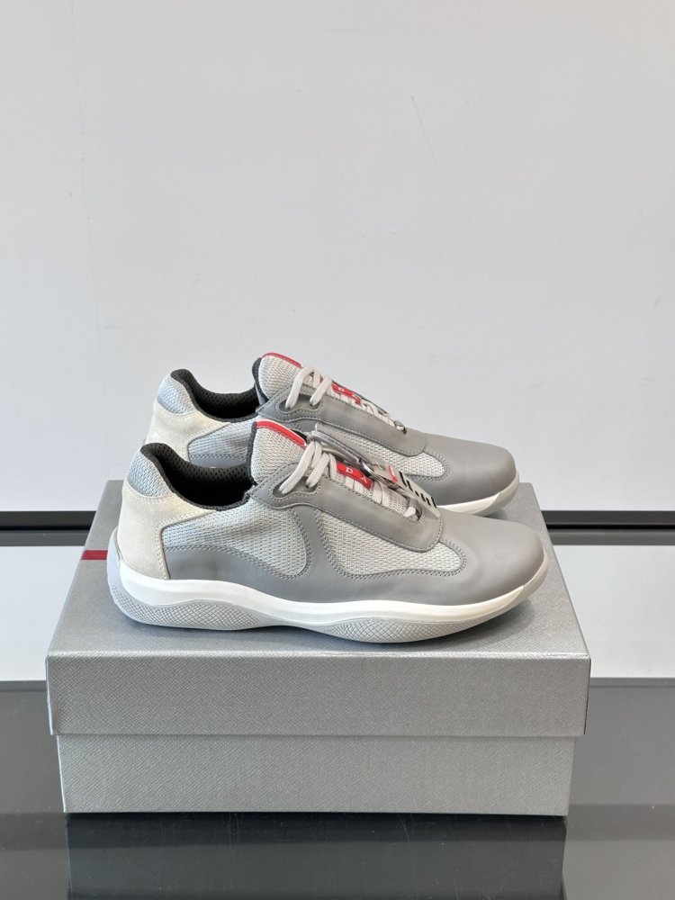 Кроссовки мужские